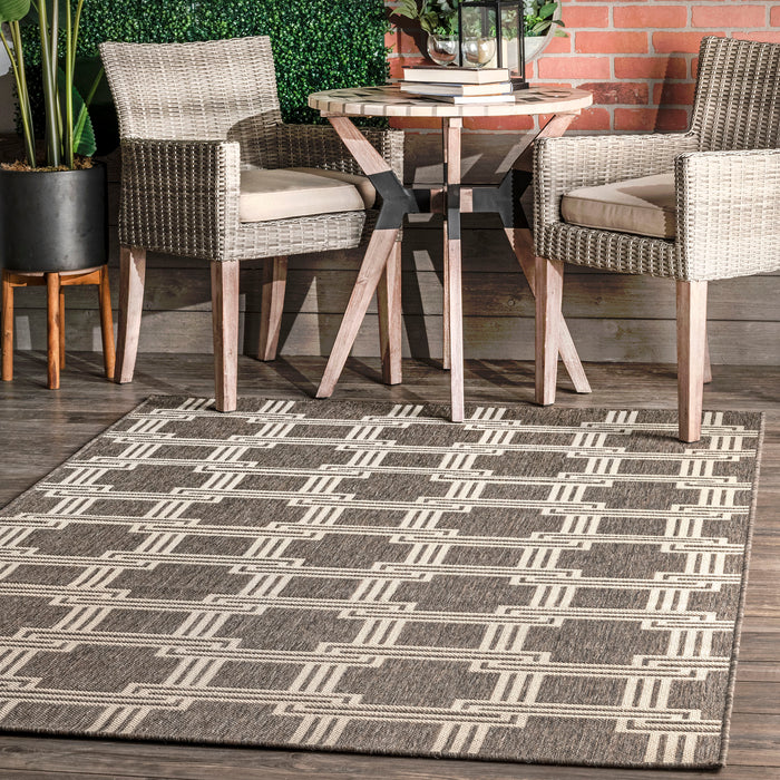 Malaya Greek Trellis Indoor/Outdoor Area Rug