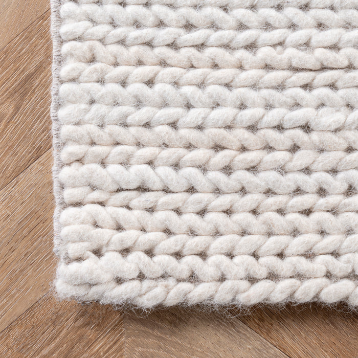 nuLOOM Hand Woven Chunky Woolen Cable Rug Off-White 6 ft. Indoor