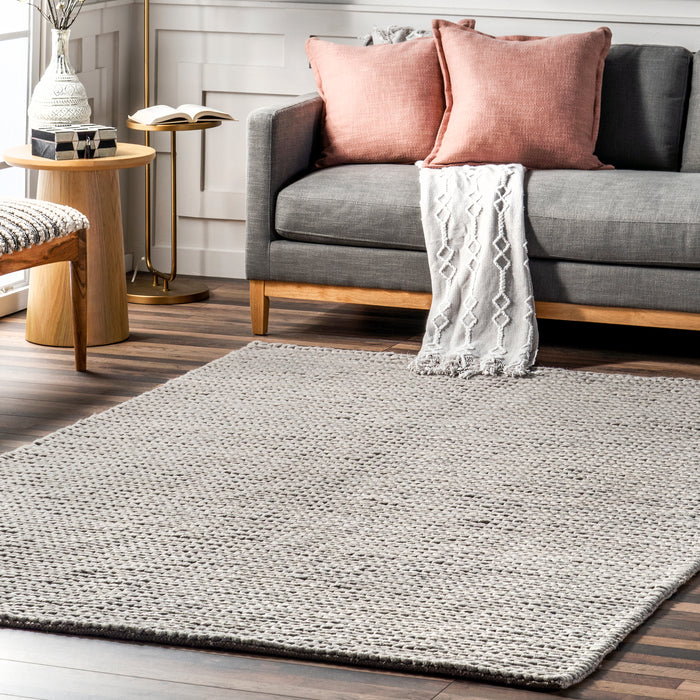 Wool braided textured carpet – White twist – maisonitho
