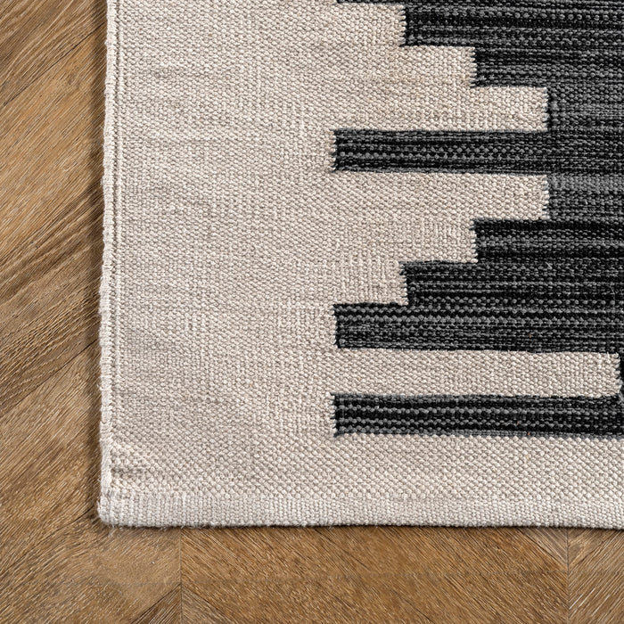 Irina Hand Loomed Contemporary Cotton Area Rug — nuLOOM